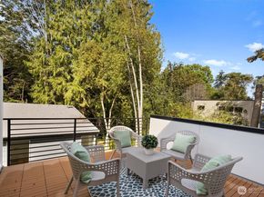 12015 36th Avenue NE B, Seattle WA 98125
