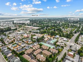 4660 NE 3rd Court J3, Renton WA 98059