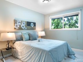 4017 162nd Avenue SE, Bellevue WA 98006