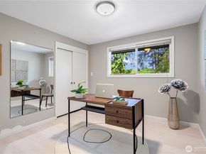 4017 162nd Avenue SE, Bellevue WA 98006