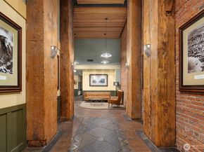 2324 1st Avenue 202, Seattle WA 98121
