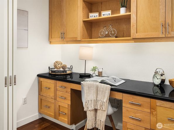 2324 1st Avenue 202, Seattle WA 98121