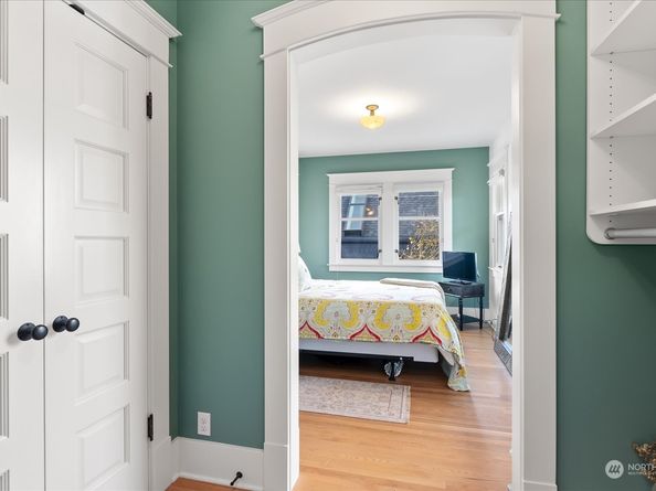 403 31st Avenue S, Seattle WA 98144