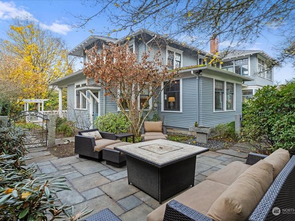 403 31st Avenue S, Seattle WA 98144