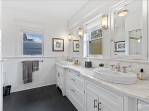 403 31st Avenue S, Seattle WA 98144