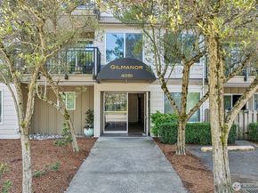 4051 Gilman Avenue W, Seattle WA 98199