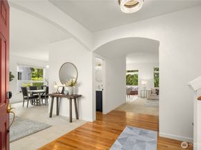 16760 128th Place NE, Woodinville WA 98072