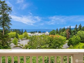6290 Harbour Heights Parkway A3, Mukilteo WA 98275