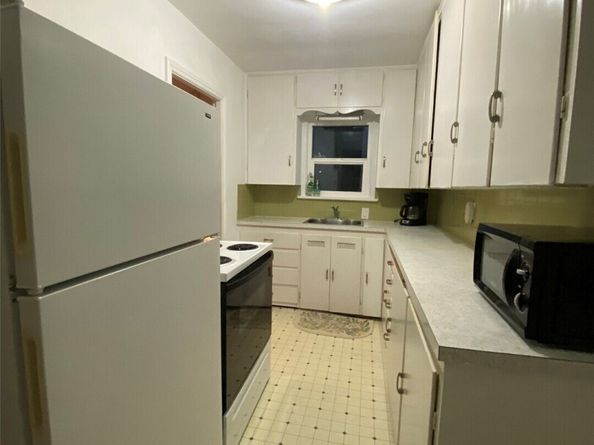 743 N 86th Street, Seattle WA 98103