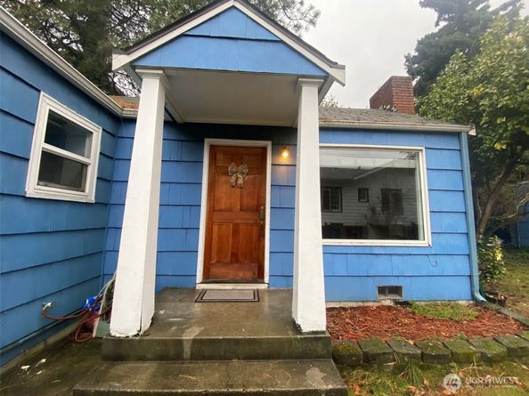 743 N 86th Street, Seattle WA 98103