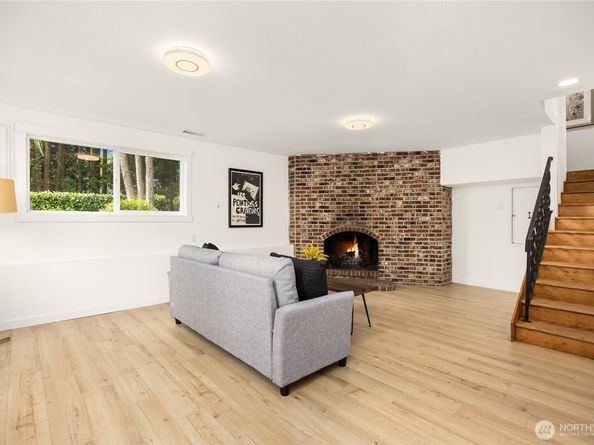 10376 NE Winthers Road, Bainbridge Island WA 98110