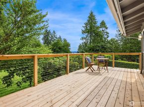 10376 NE Winthers Road, Bainbridge Island WA 98110