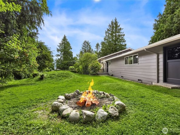 10376 NE Winthers Road, Bainbridge Island WA 98110