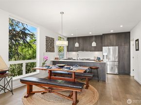 6710 36th Avenue SW A, Seattle WA 98126