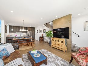 6710 36th Avenue SW A, Seattle WA 98126