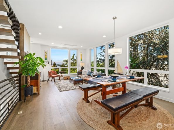 6710 36th Avenue SW A, Seattle WA 98126