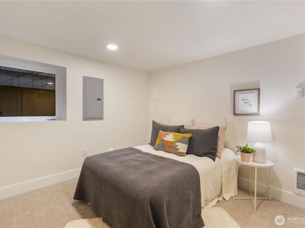 2275 NE 60th Street, Seattle WA 98115