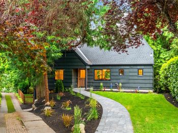 2275 NE 60th Street