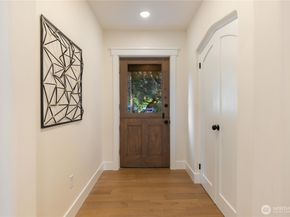 2275 NE 60th Street, Seattle WA 98115