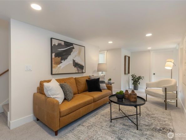 2275 NE 60th Street, Seattle WA 98115