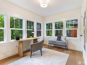 2275 NE 60th Street, Seattle WA 98115