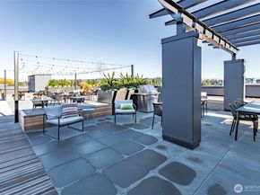1085 103rd Avenue NE 217, Bellevue WA 98004