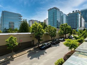 1085 103rd Avenue NE 217, Bellevue WA 98004