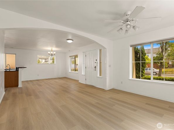 331 Index Avenue SE, Renton WA 98056
