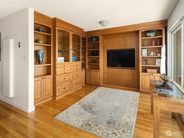 414 Lakeside Avenue S 13, Seattle WA 98144
