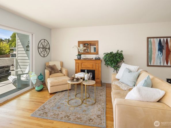 414 Lakeside Avenue S 13, Seattle WA 98144