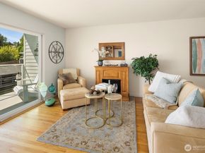 414 Lakeside Avenue S 13, Seattle WA 98144