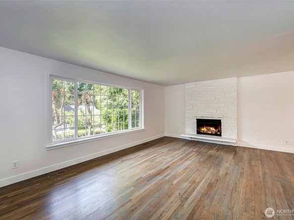 19807 80th Place W, Edmonds WA 98026