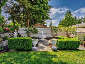 19807 80th Place W, Edmonds WA 98026