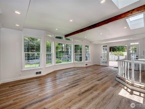 19807 80th Place W, Edmonds WA 98026