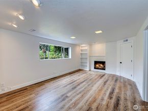 19807 80th Place W, Edmonds WA 98026