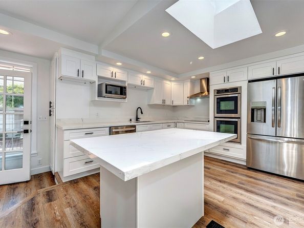 19807 80th Place W, Edmonds WA 98026