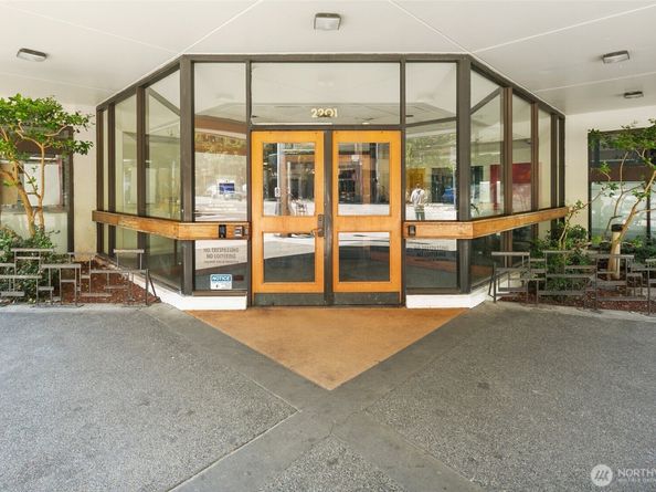2201 3rd Avenue 1404, Seattle WA 98121