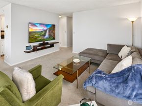 2201 3rd Avenue 1404, Seattle WA 98121