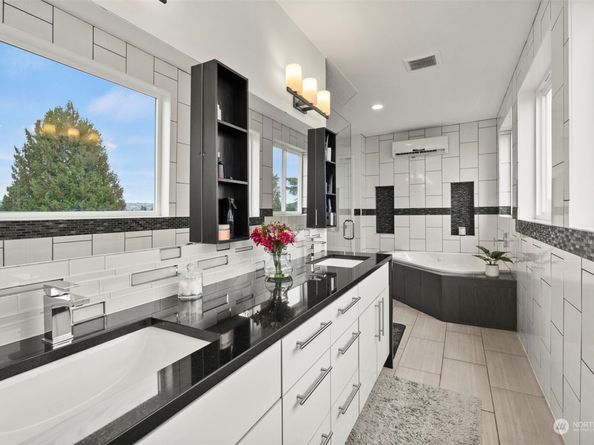 11014 Cornell Avenue S, Seattle WA 98178