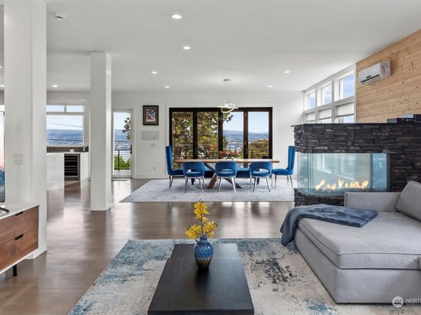 11014 Cornell Avenue S, Seattle WA 98178