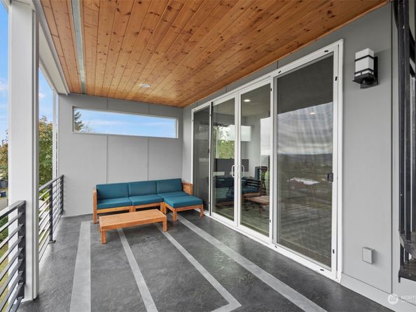11014 Cornell Avenue S, Seattle WA 98178