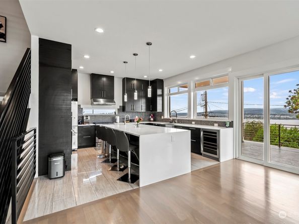 11014 Cornell Avenue S, Seattle WA 98178