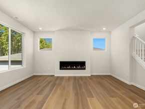 23497 Arbors Terrace Road NE 27, Kingston WA 98346