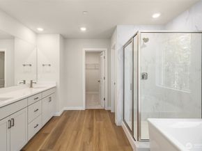 23497 Arbors Terrace Road NE 27, Kingston WA 98346