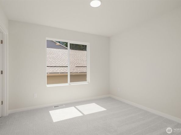 23497 Arbors Terrace Road NE 27, Kingston WA 98346