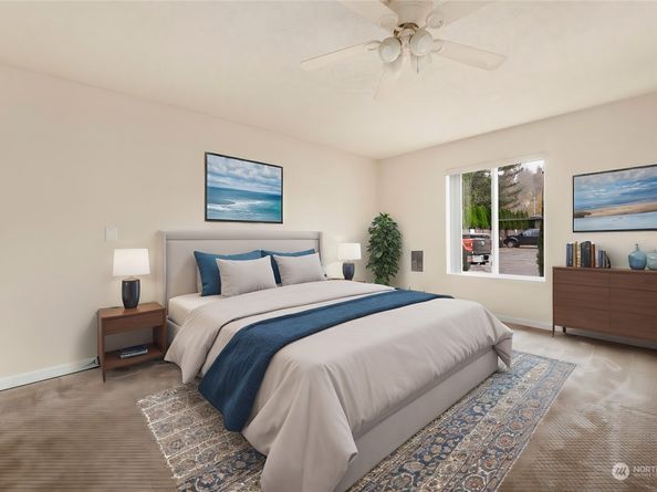 5021 Ripley Lane N 112, Renton WA 98056