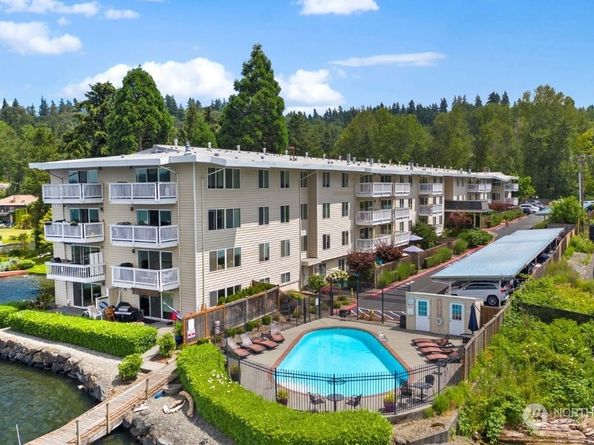 5021 Ripley Lane N 112, Renton WA 98056