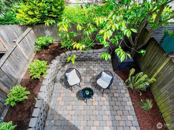 6348 34th Avenue SW C, Seattle WA 98126