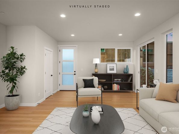10602 NE 137th Place, Kirkland WA 98033