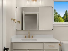10602 NE 137th Place, Kirkland WA 98033